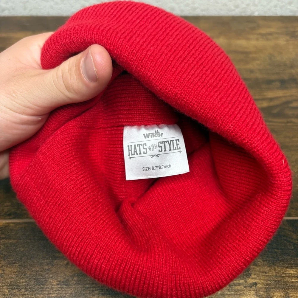 Wilcor - HATS WITH STYLE show off